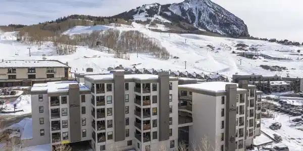 11 Snowmass Road