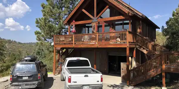 1685 Green Meadows Lane
