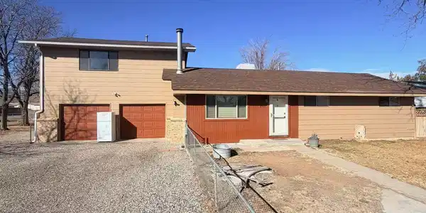257 Lauralee Avenue