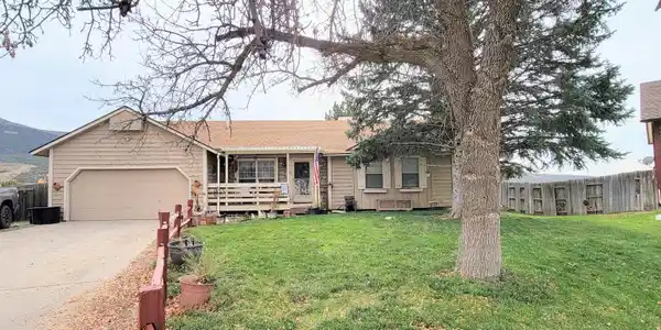 30 Cactus Court