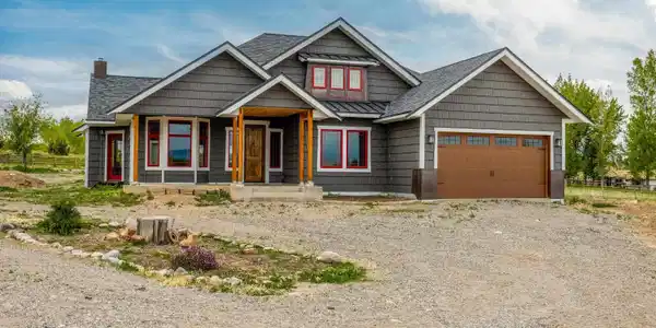 58797 Mallard Court