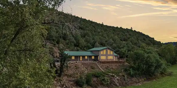 Image 2: Front of House