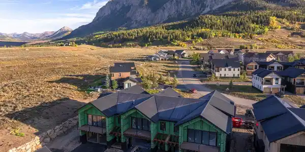 180 Elk Valley Road