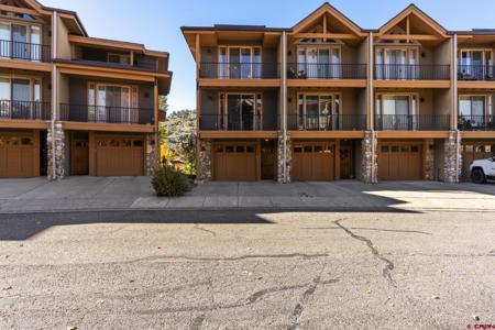 1295 Escalante Drive