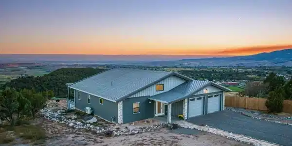 24203 Valley View Circle
