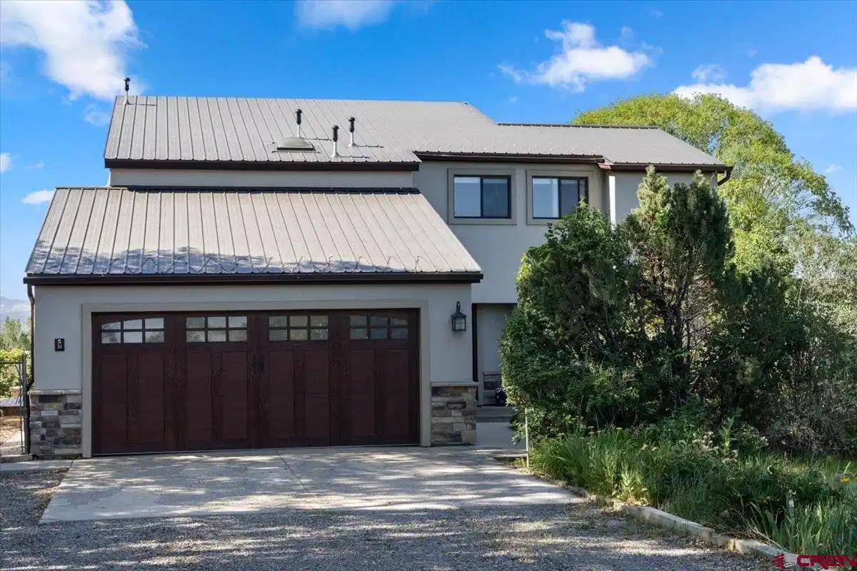 Image 1: Front of House