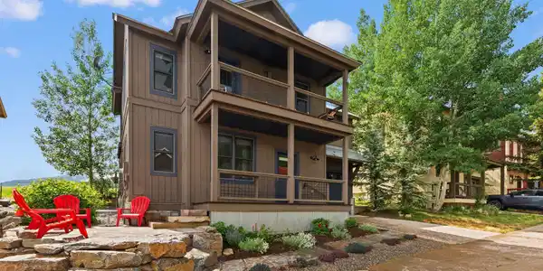 312 Horseshoe Drive