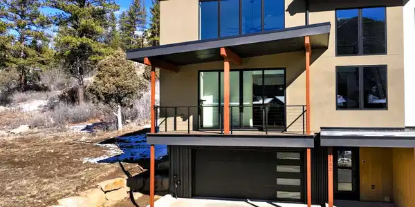 1132 Twin Buttes Avenue