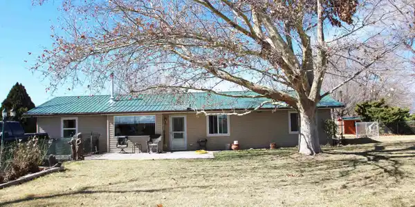 10465 2100 Road