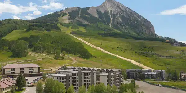 11 Snowmass Road