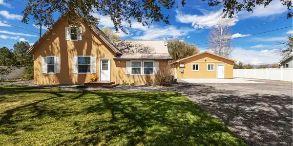 727 1550th Road