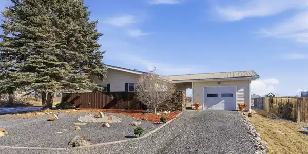 10712 Mesa View Drive