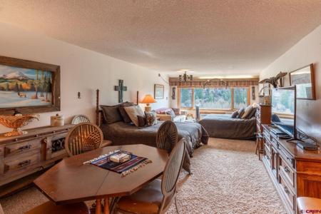 314 N Tamarron Drive