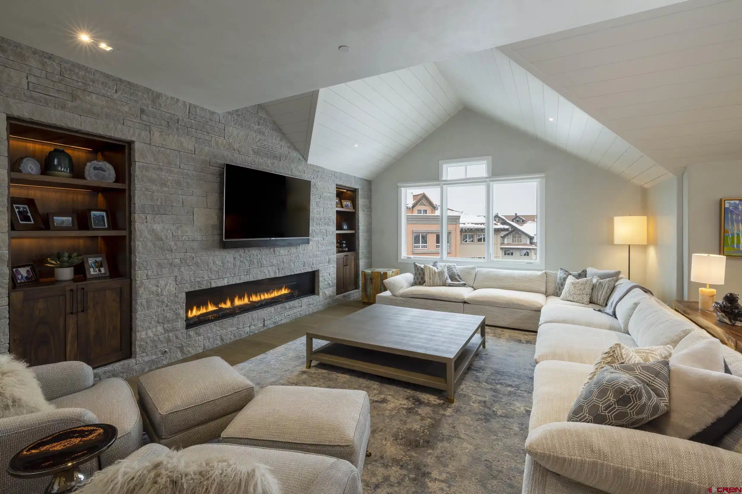 Image 1: Great Room