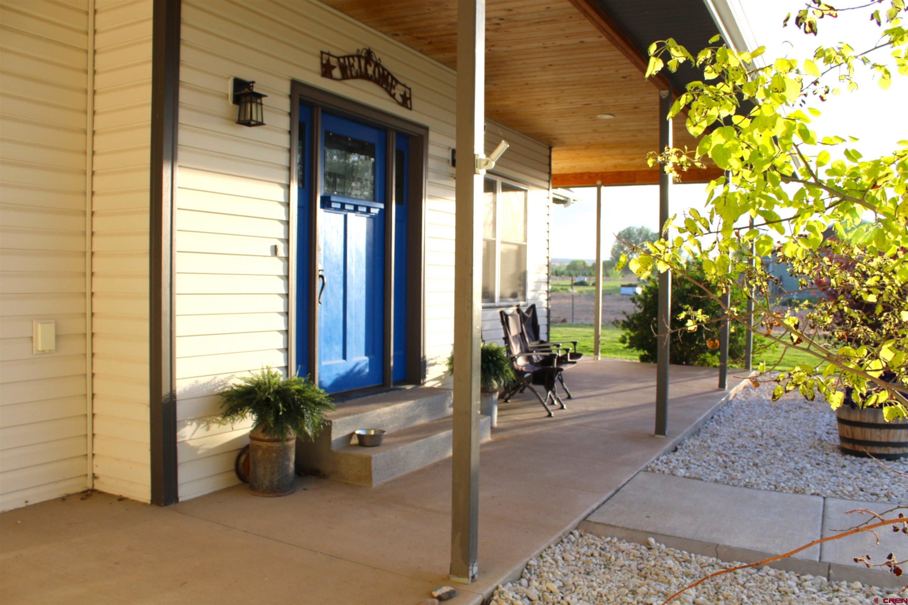 Image 4: Front of House