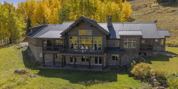 1610 Red Mountain Ranch Road