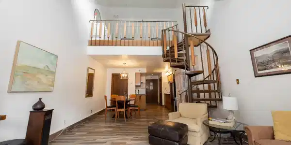 314 N Tamarron Drive