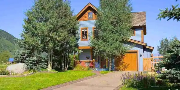 130 Alpine Court