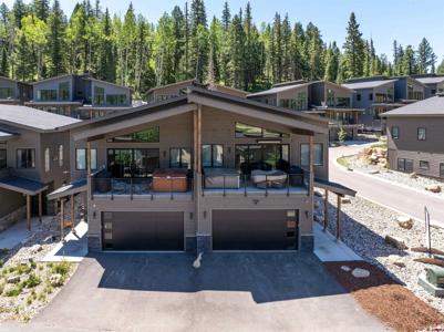 96 Tacoma Drive