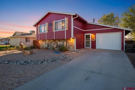 231 1/2 Beaver Street