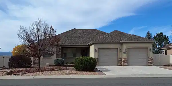 2807 Outlook Road
