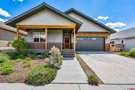 75 Prospector Avenue