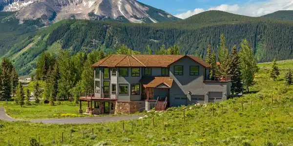 5 Glacier Lily Way