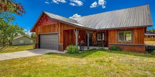 1119 Hills Circle