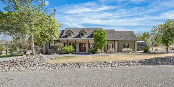 13763 Larkspur Drive