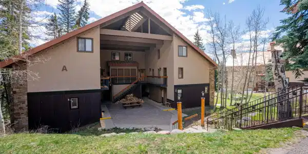 44 Sheol Street