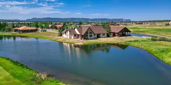 207 Blue Heron Circle