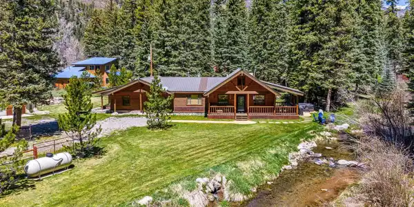 168 W Grimes Creek Road