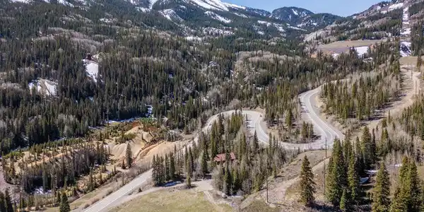 3543 Highway 550