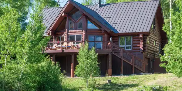 373 Sioux Road