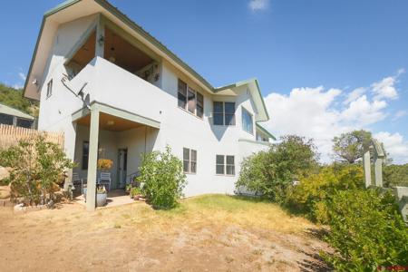 327 Deer Park