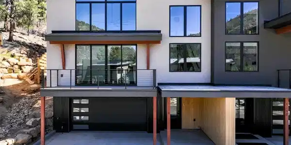 1118 Twin Buttes Avenue