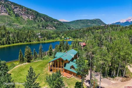 580 Lake Purgatory Drive