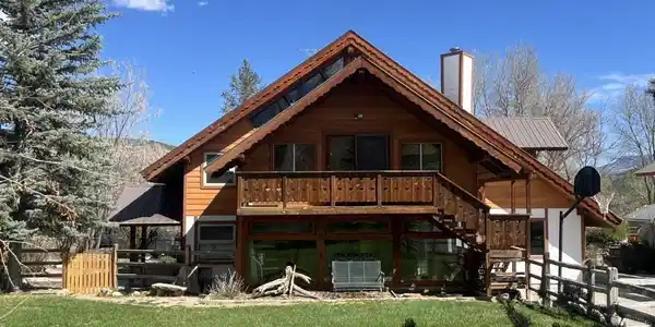 330 N Cora Street