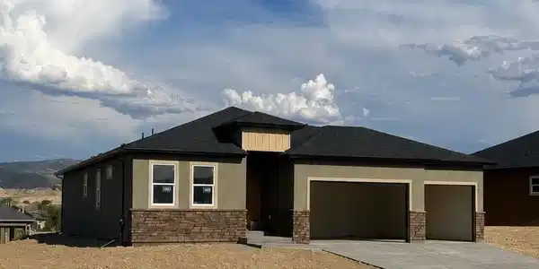 3805 Chestnut Drive