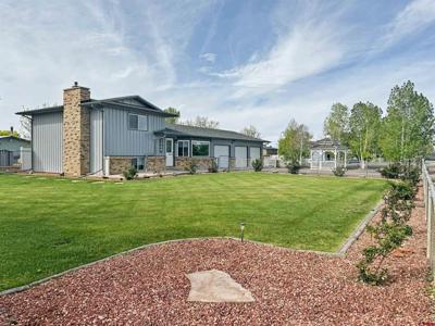 1260 Frontier Road