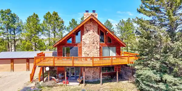 13753 Hwy 145