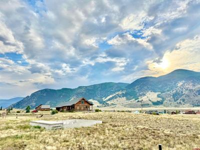219 Bluebird Ln