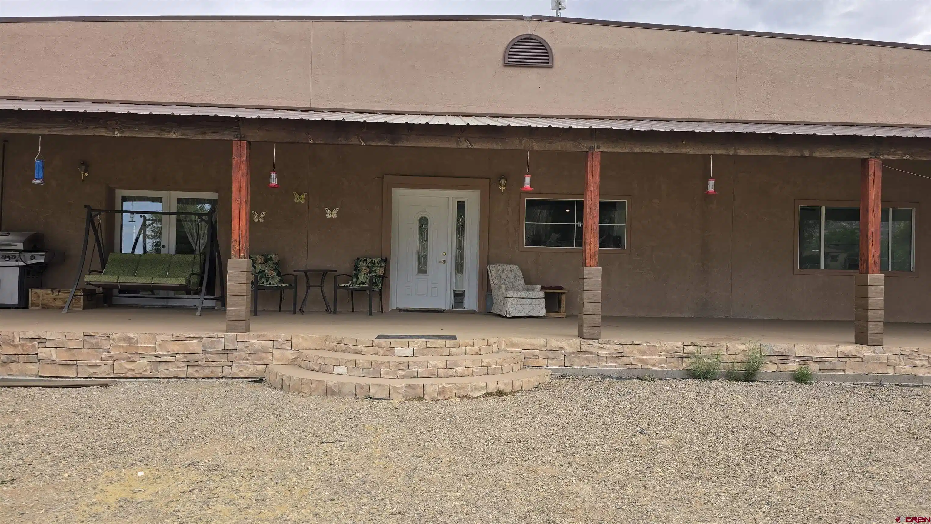 Image 1: Front of House