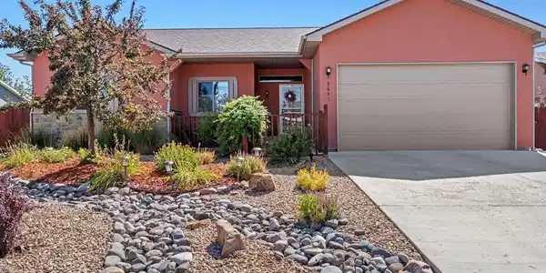 2648 Virginia Lane