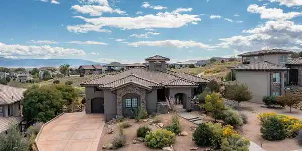 358 High Desert Road