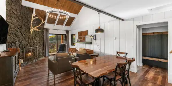 72 Hunter Hill Road