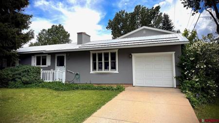 611 Sunnyside Drive