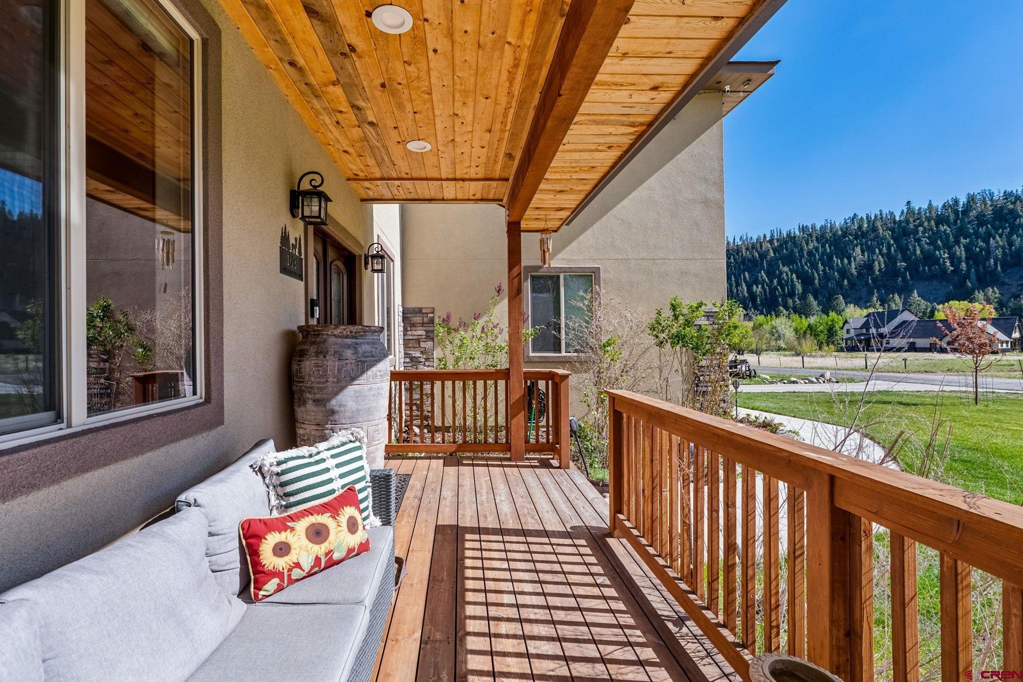 Image 4: Front Porch