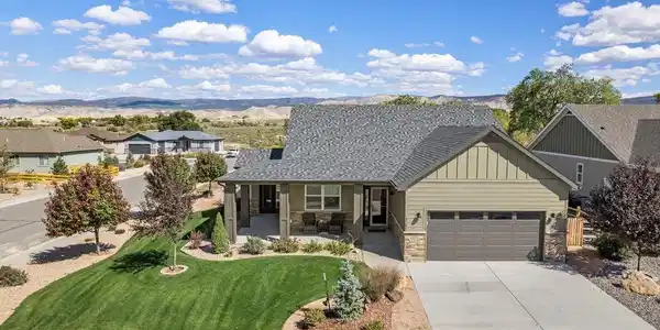 3701 Scarlet Court