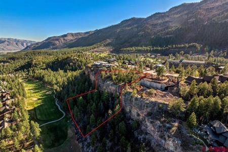 557 Glacier Cliff Drive